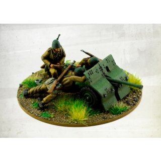 Polish Army Bofors 37mm anti tank gun with crew (cannon + 3)