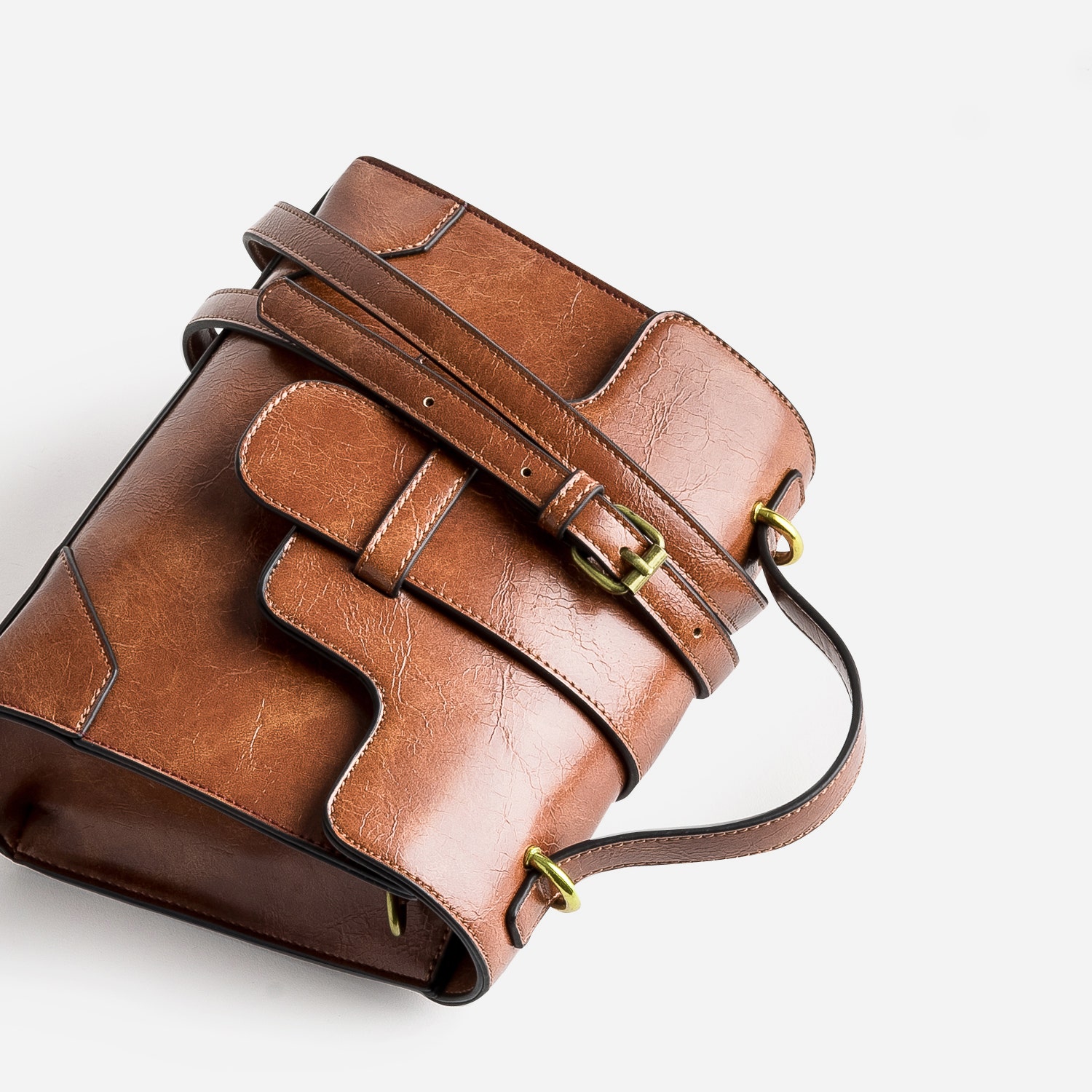 Sac à main cognac forme trapèze