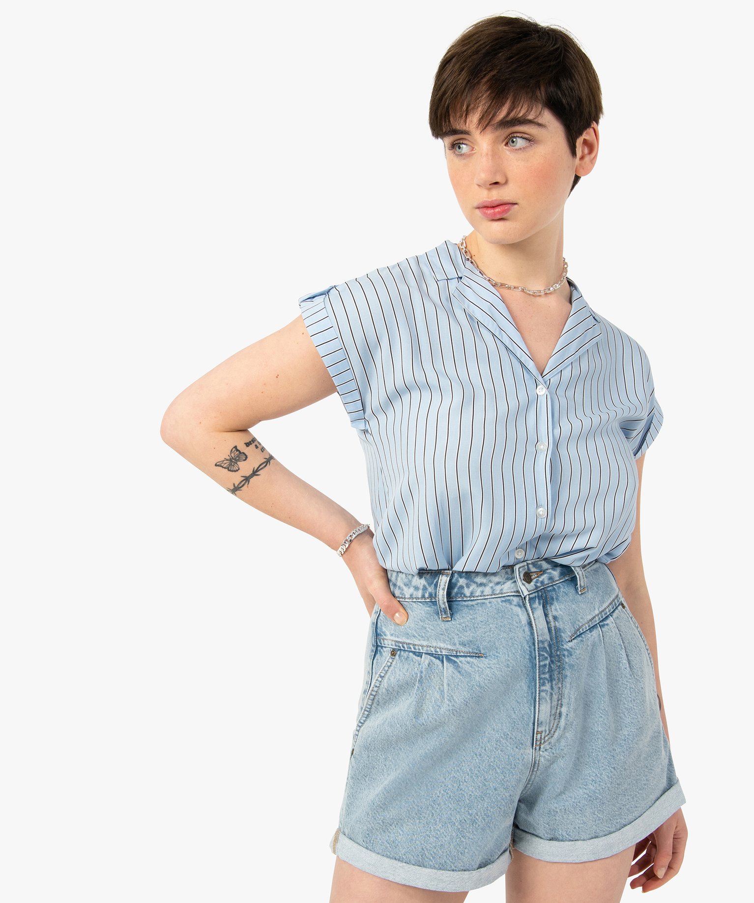 Chemise femme à manches courtes avec patte sur l'épaule raye | GEMO
