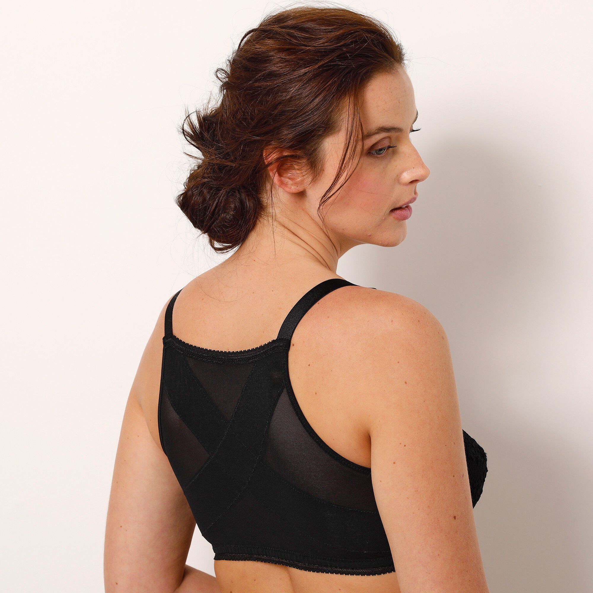 Soutien-gorge grand maintien ouvert devant, spécial 