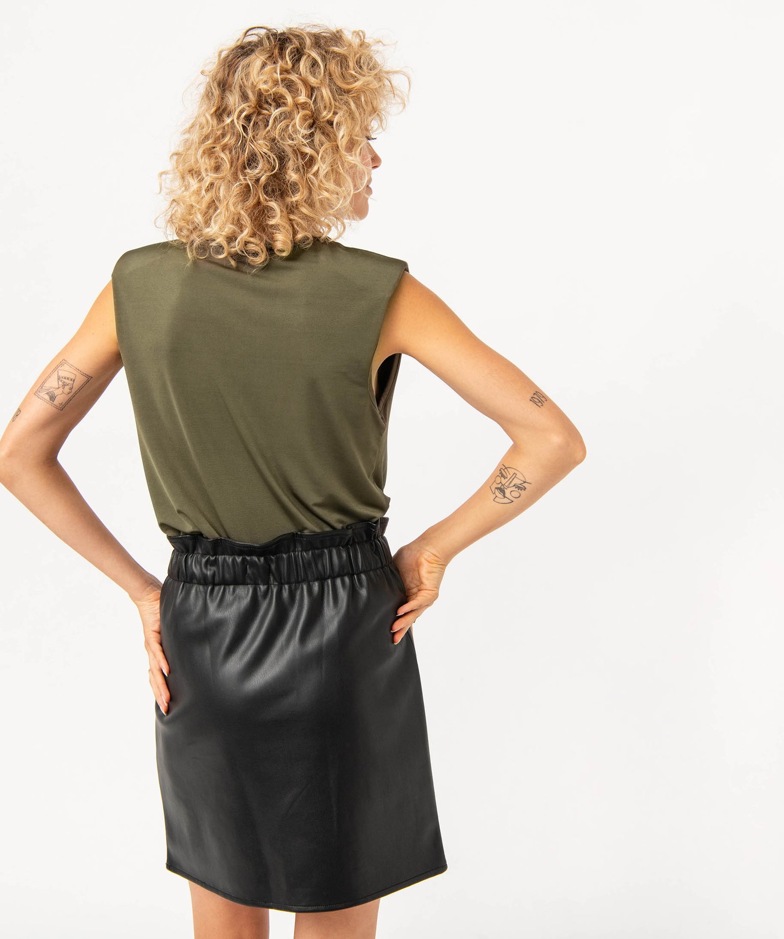 Tee-shirt sans manches avec épaulettes femme kaki | GEMO