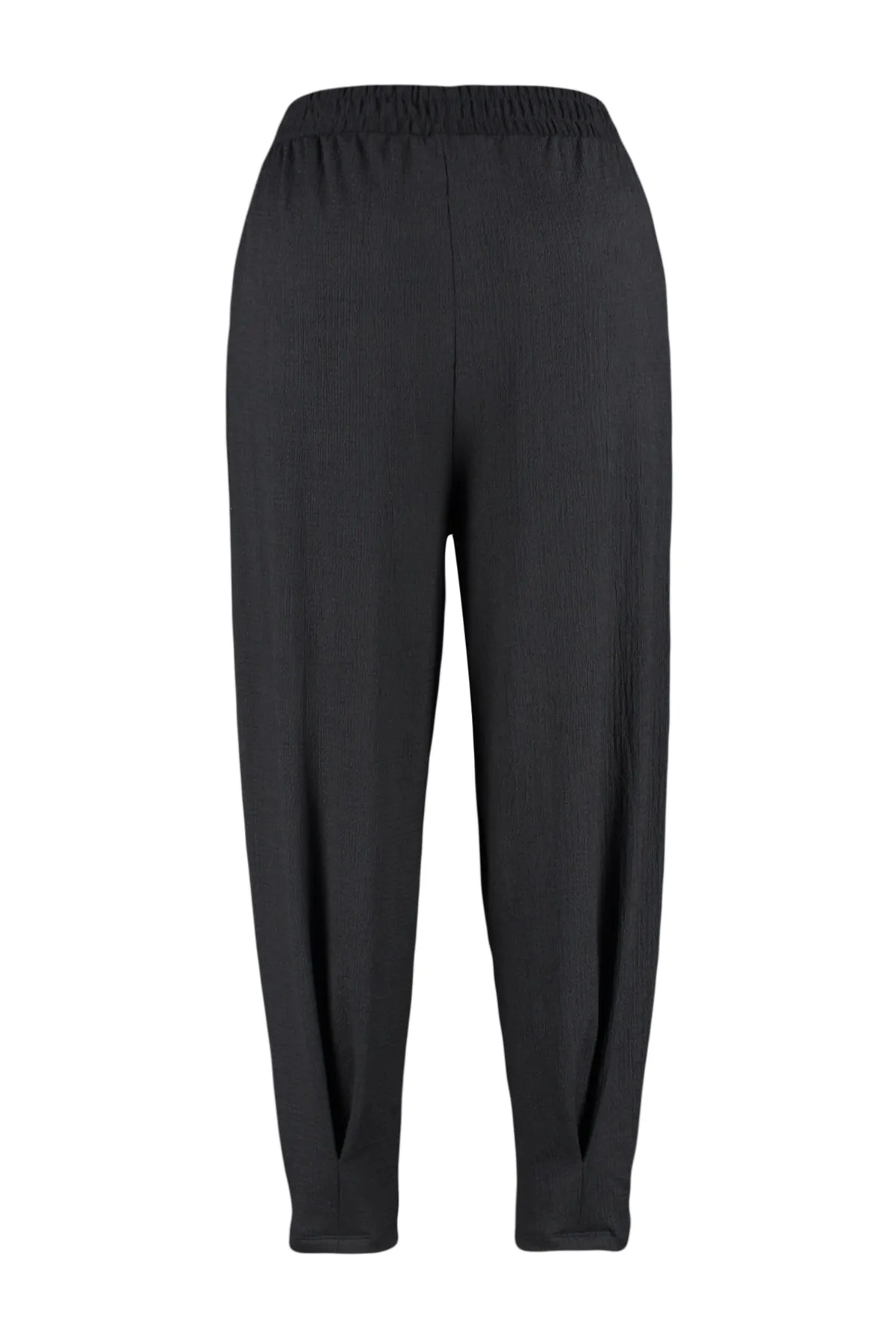 Trendyol Curve  Schwarze Karotten-Strickhose mit elastischem Bund TBBSS23AR00002
