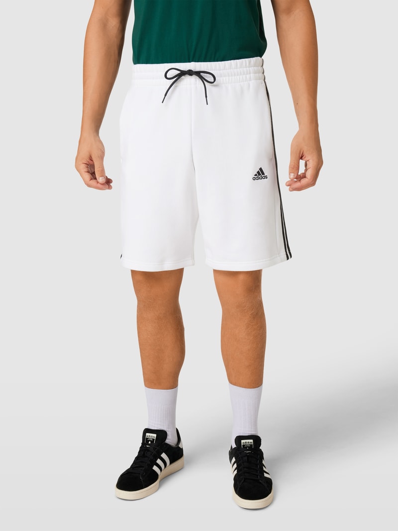 Shorts mit Label-Stitching in weiß