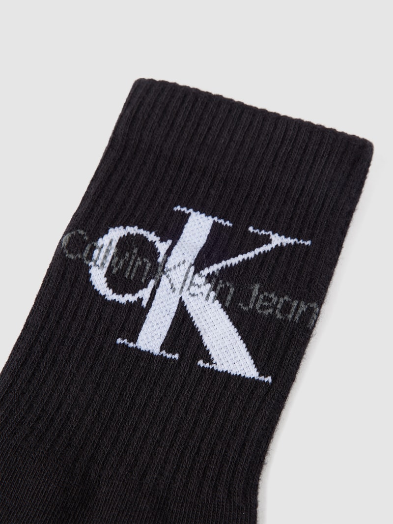 Socken in Ripp-Optik in black