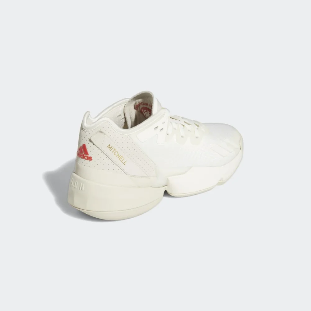 adidas D.O.N. Issue 4 HR1783 / weiss