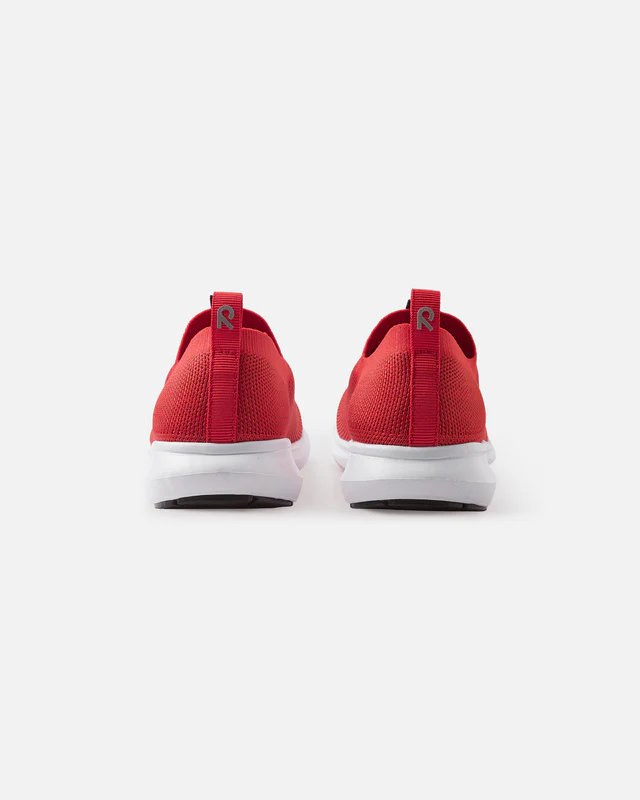 Kinder Sneaker Bouncing