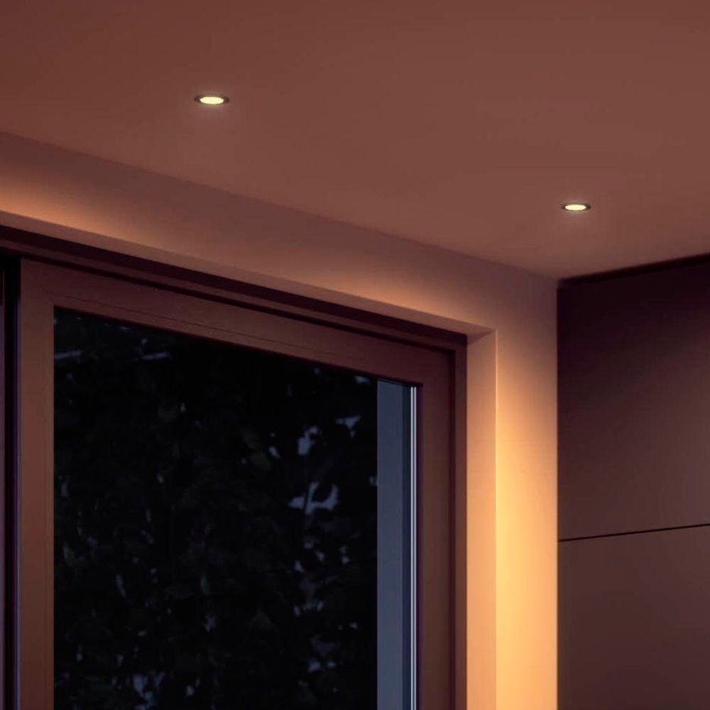 Philips Hue LED-Leuchtmittel White & Color Ambiance LED Lampe GU5,3 Reflektor - MR16 6,3W 400lm, n.v, warmweiss