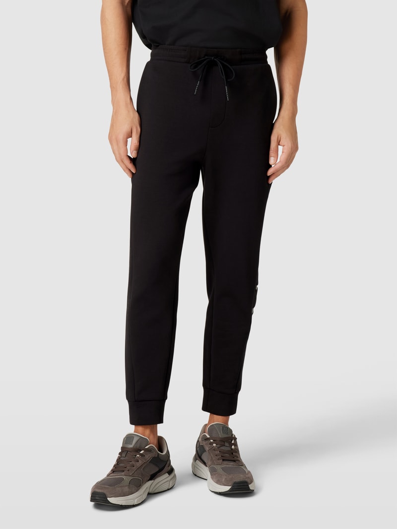 Sweatpants mit Label-Print Modell 'Helwyn' in schwarz