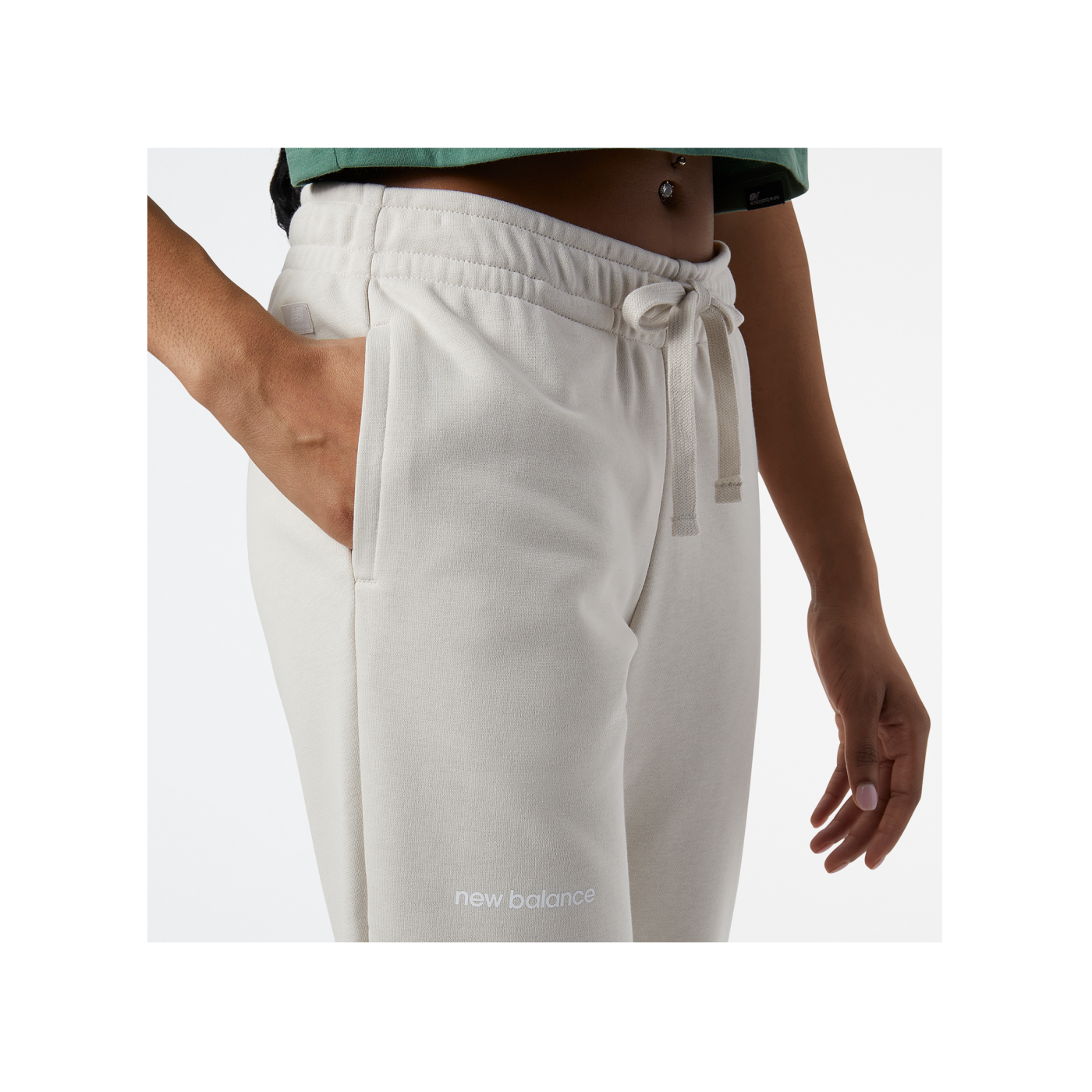 New Balance Essentials Jogginghose Damen FMBM