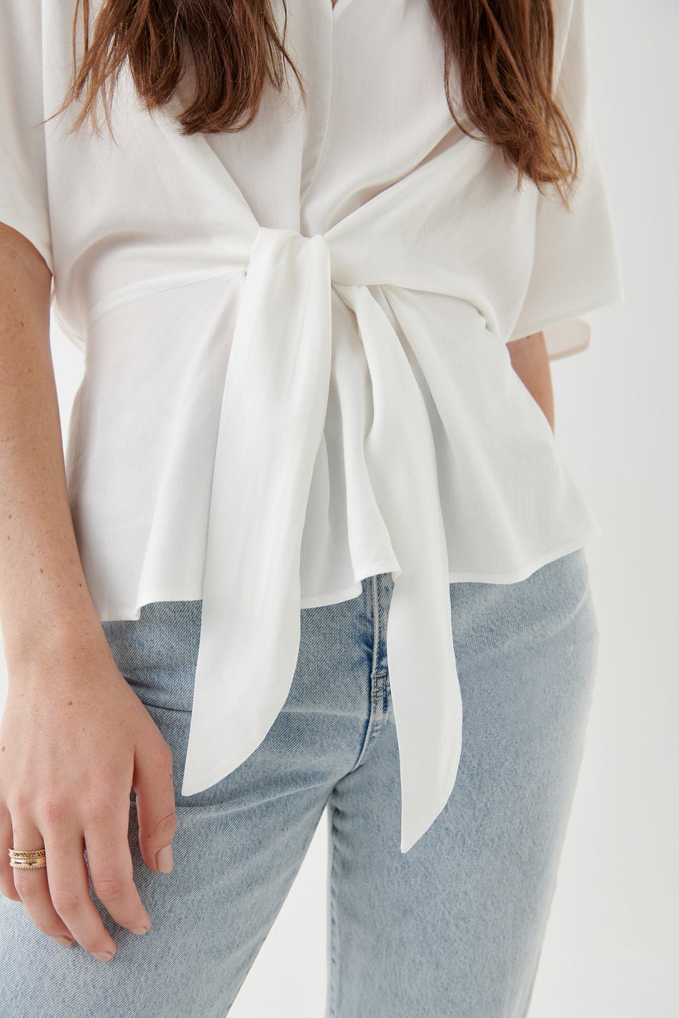 Carol tie front top