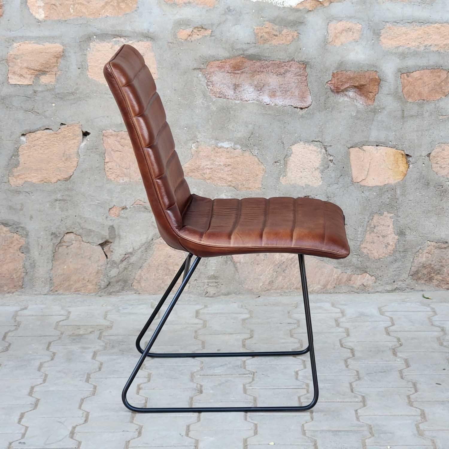 Casa Moro Esszimmerstuhl Lederstuhl Leonardo Polsterstuhl Echtleder Bezug (Retro Stuhl in Braun, Schwarz & Pistazien Grün), handgefertigter Designer Stuhl