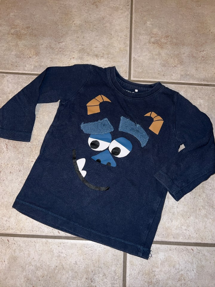 name it Longsleeve 