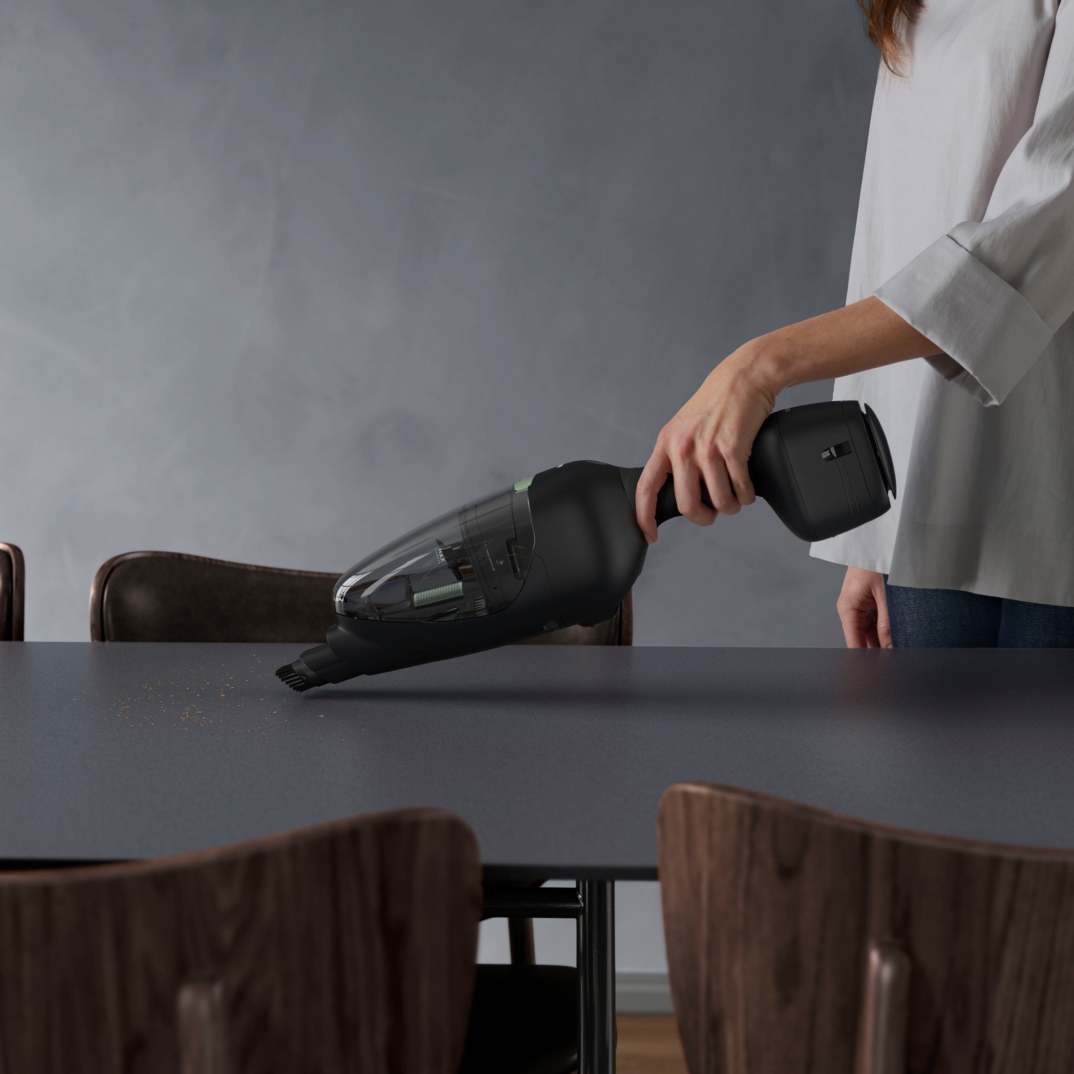 AEG Akku-Hand-und Stielstaubsauger CLEAN ÖKO 6000 (AS62B25ÖKO), beutellos, 2in1, leise 79dB(A), 47 % Recyclingmaterial, bis zu 55 Min. Laufzeit