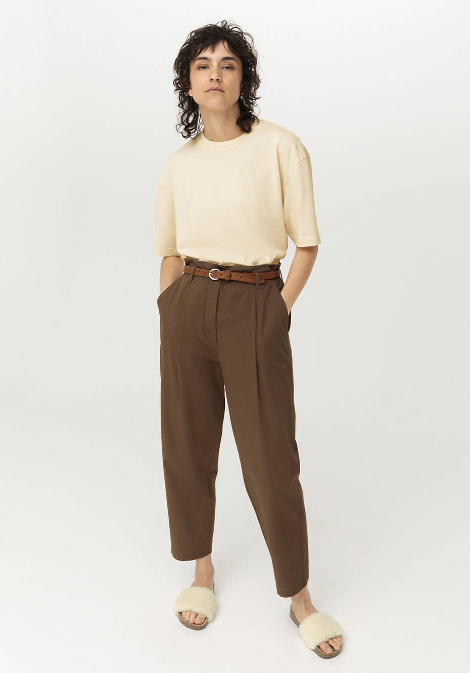 Paperbag-Hose aus Bio-Baumwolle