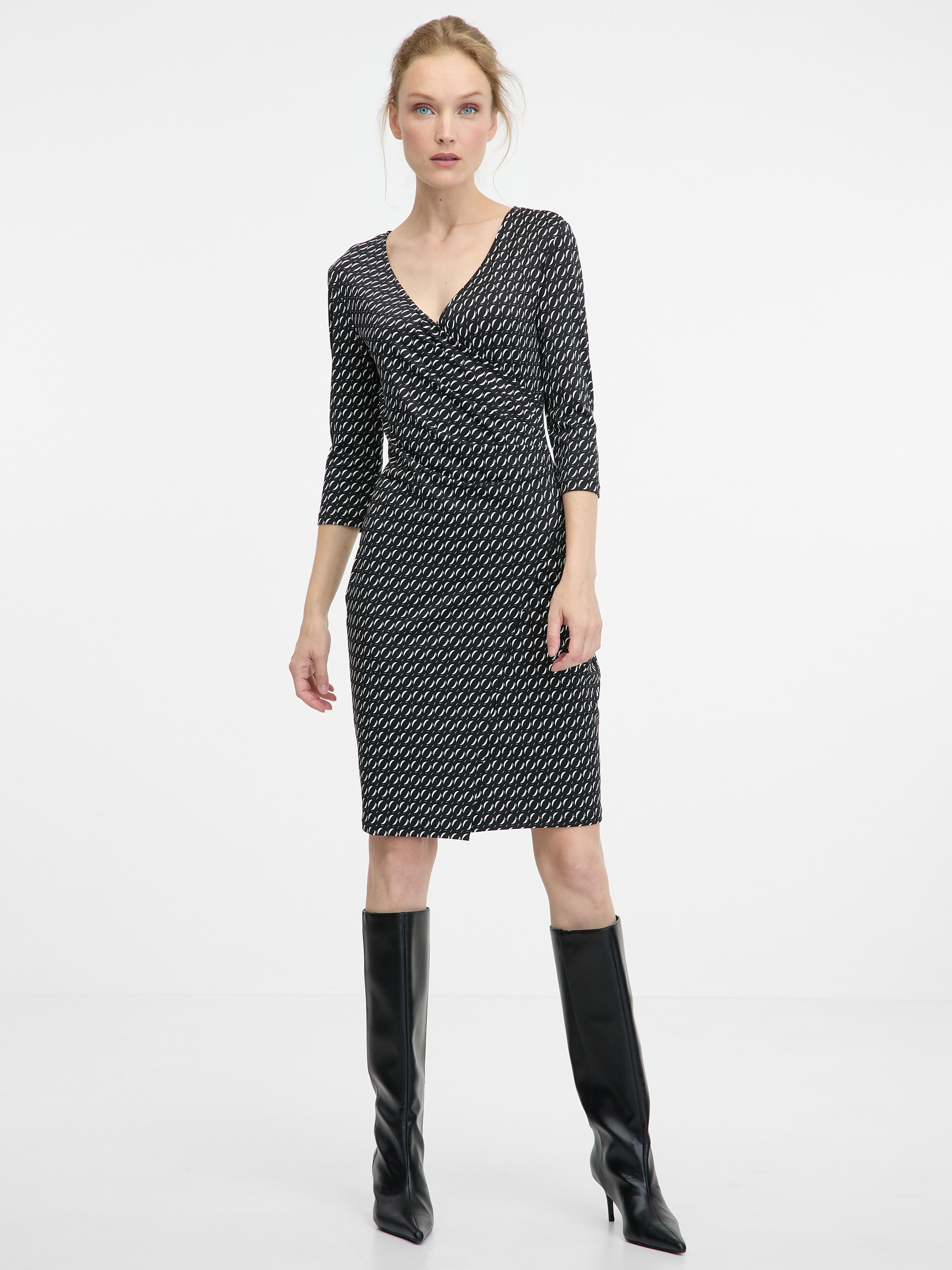 Schwarzes knielanges Damenkleid ORSAY