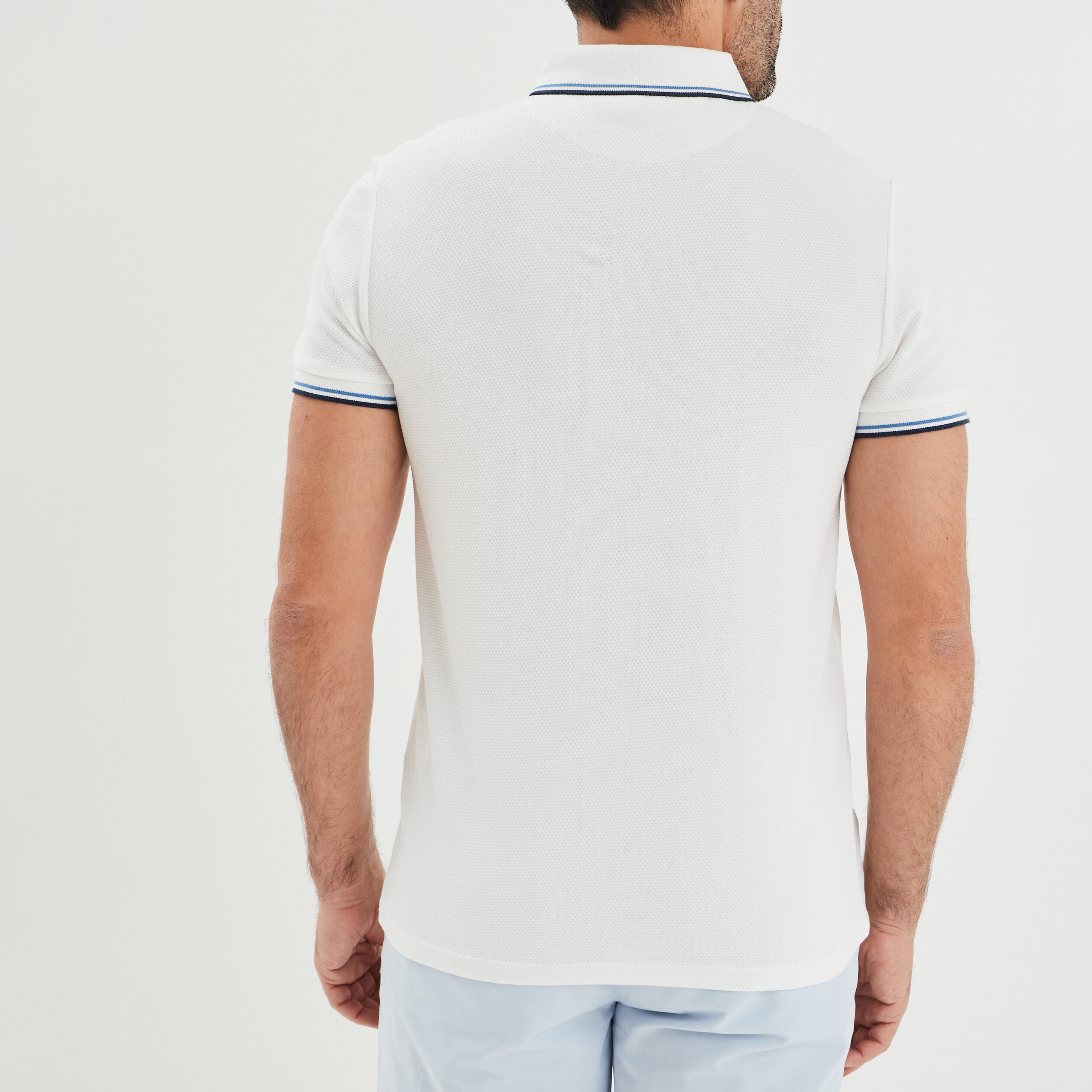 Polo manches courtes 1 poche coton blanc homme | La Halle