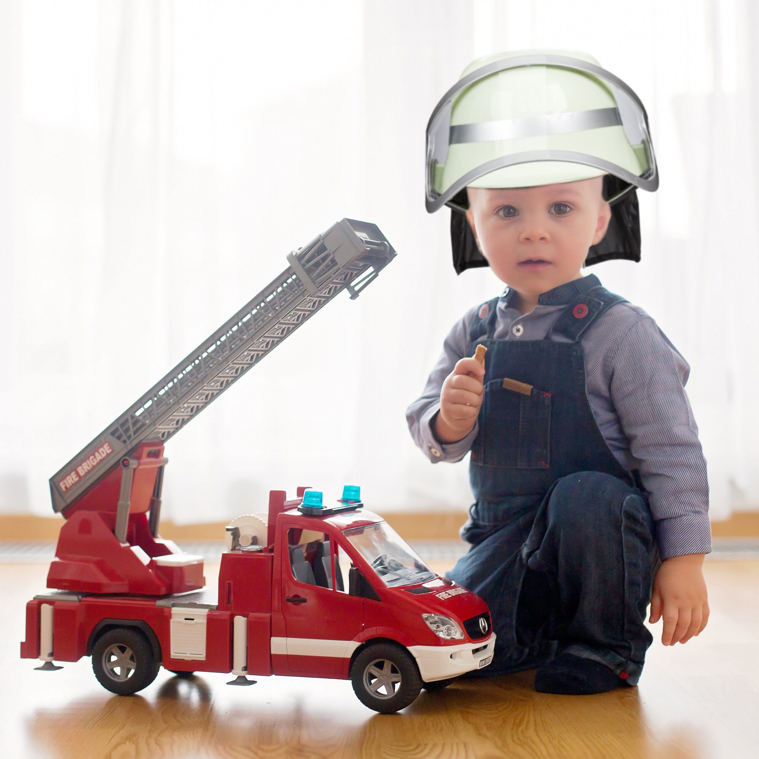 relaxdays Feuerwehrhelm Feuerwehrhelm für Kinder