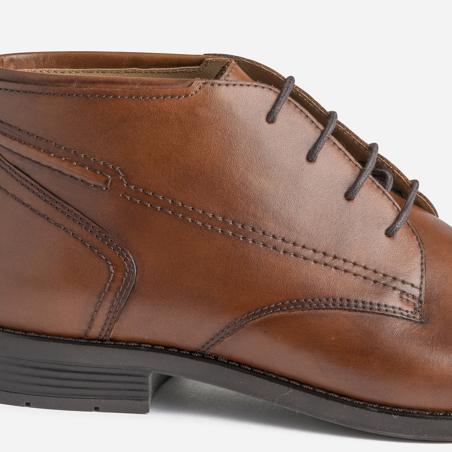 Chukka boots cognac en cuir