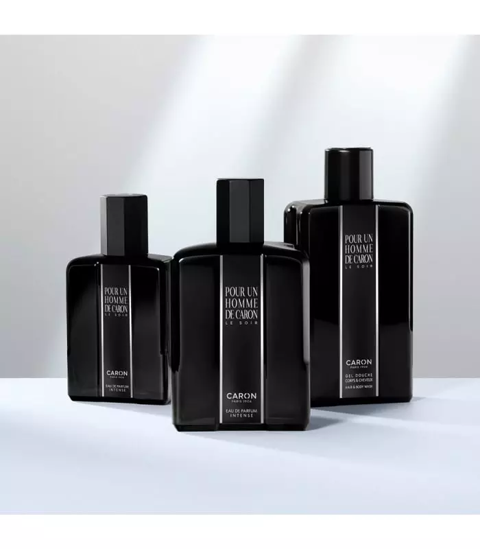 POUR UN HOMME LE SOIR Eau de Parfum Vaporisateur