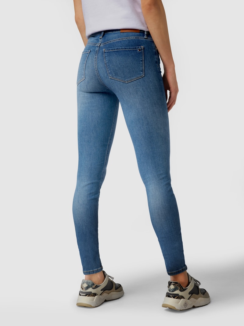 Skinny Fit Jeans mit Stretch-Anteil Modell 'Como' in blau