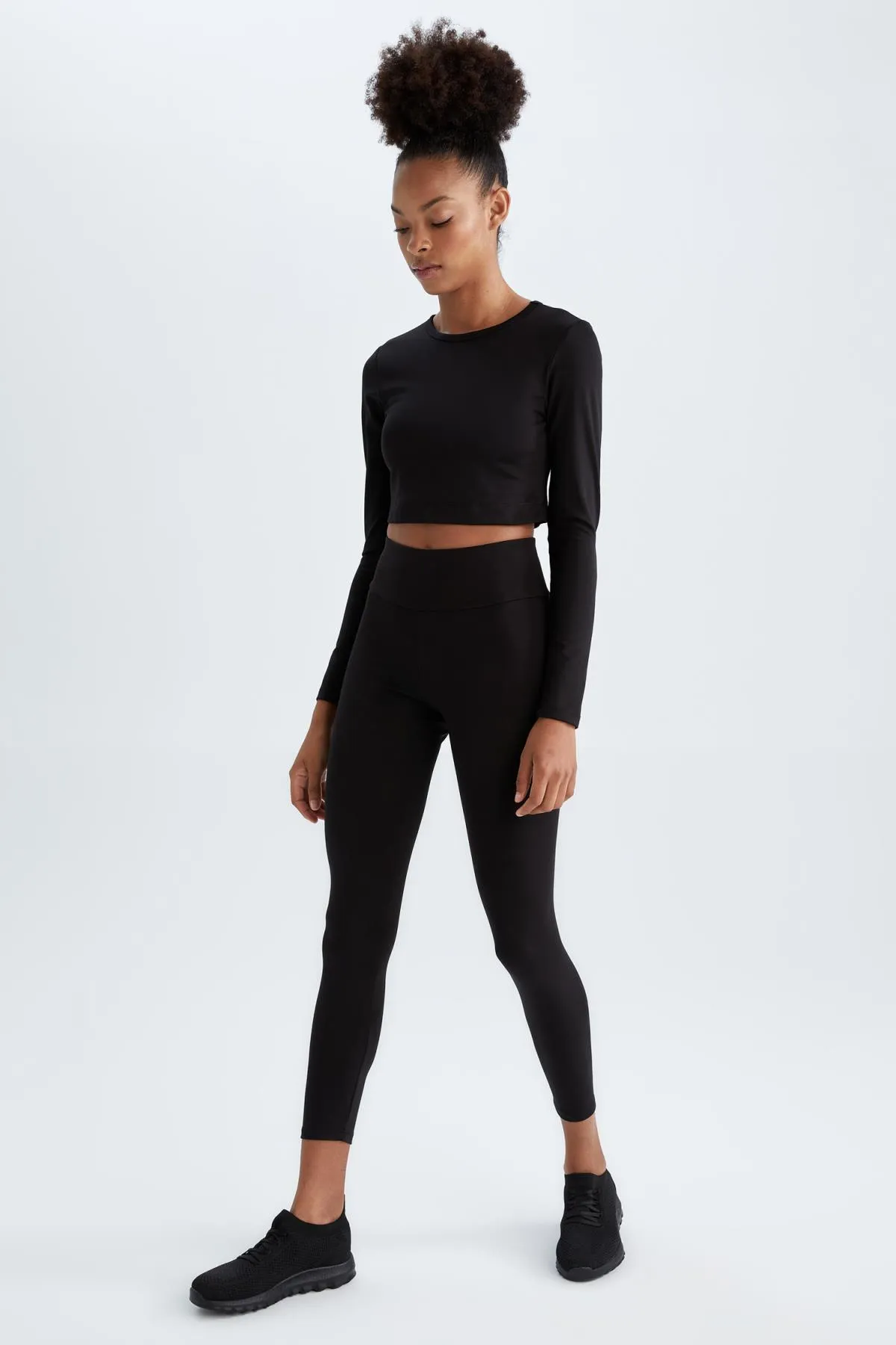DeFacto  Passform: Taillenbedeckende, weiche, pelzige Leggings