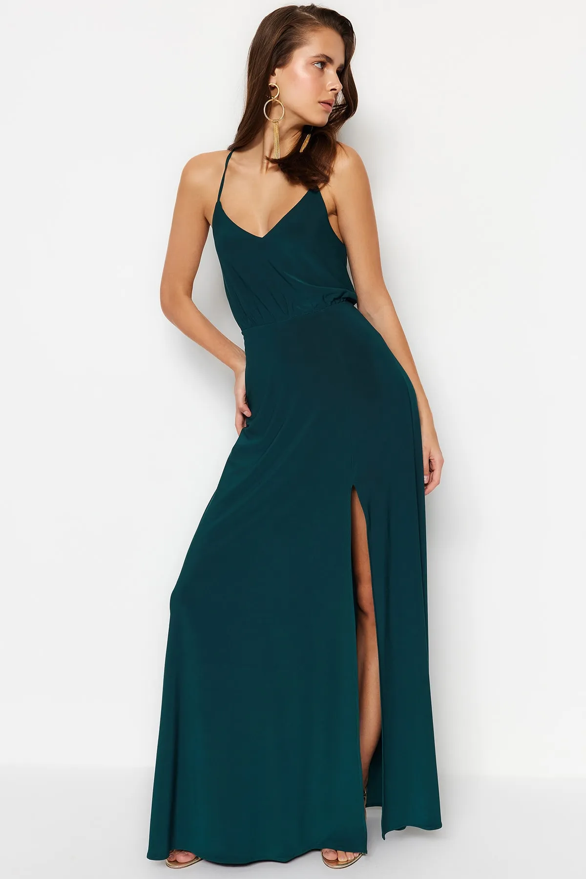 Trendyol Collection  Smaragdgrünes, gefüttertes, langes Abendkleid aus Strick TPRSS23AE00144