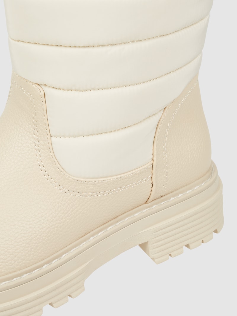 Boots mit Fleecefutter in offwhite