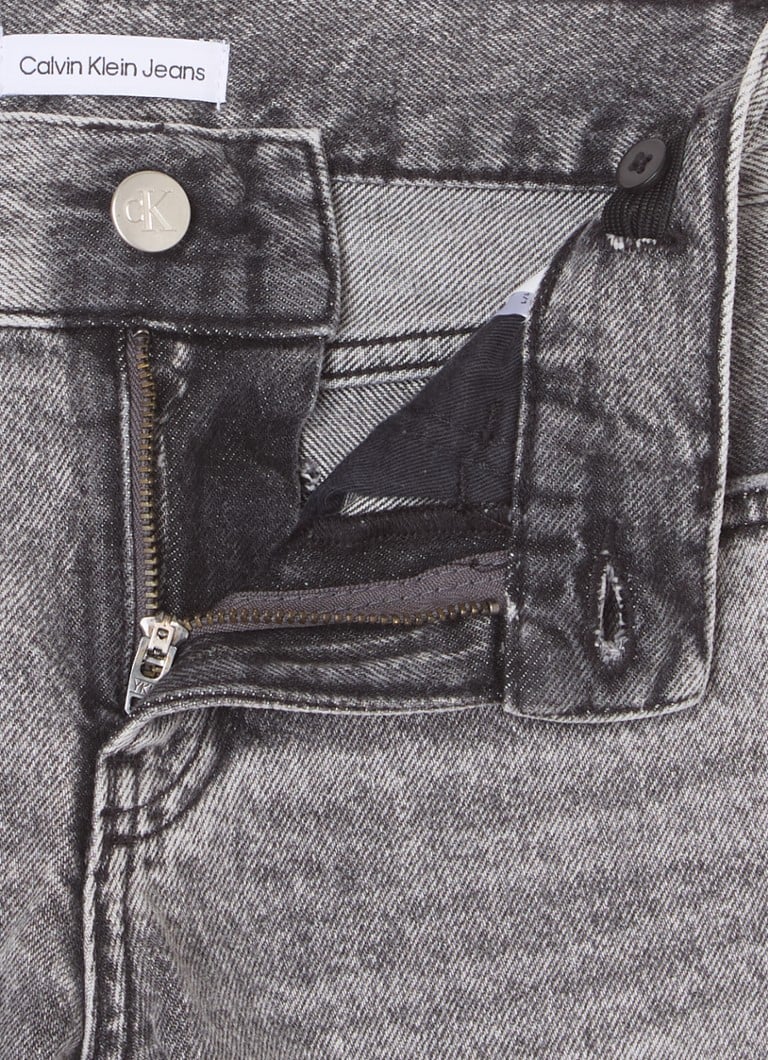 Blugi Calvin Klein cu croială dreaptă și buzunare laterale