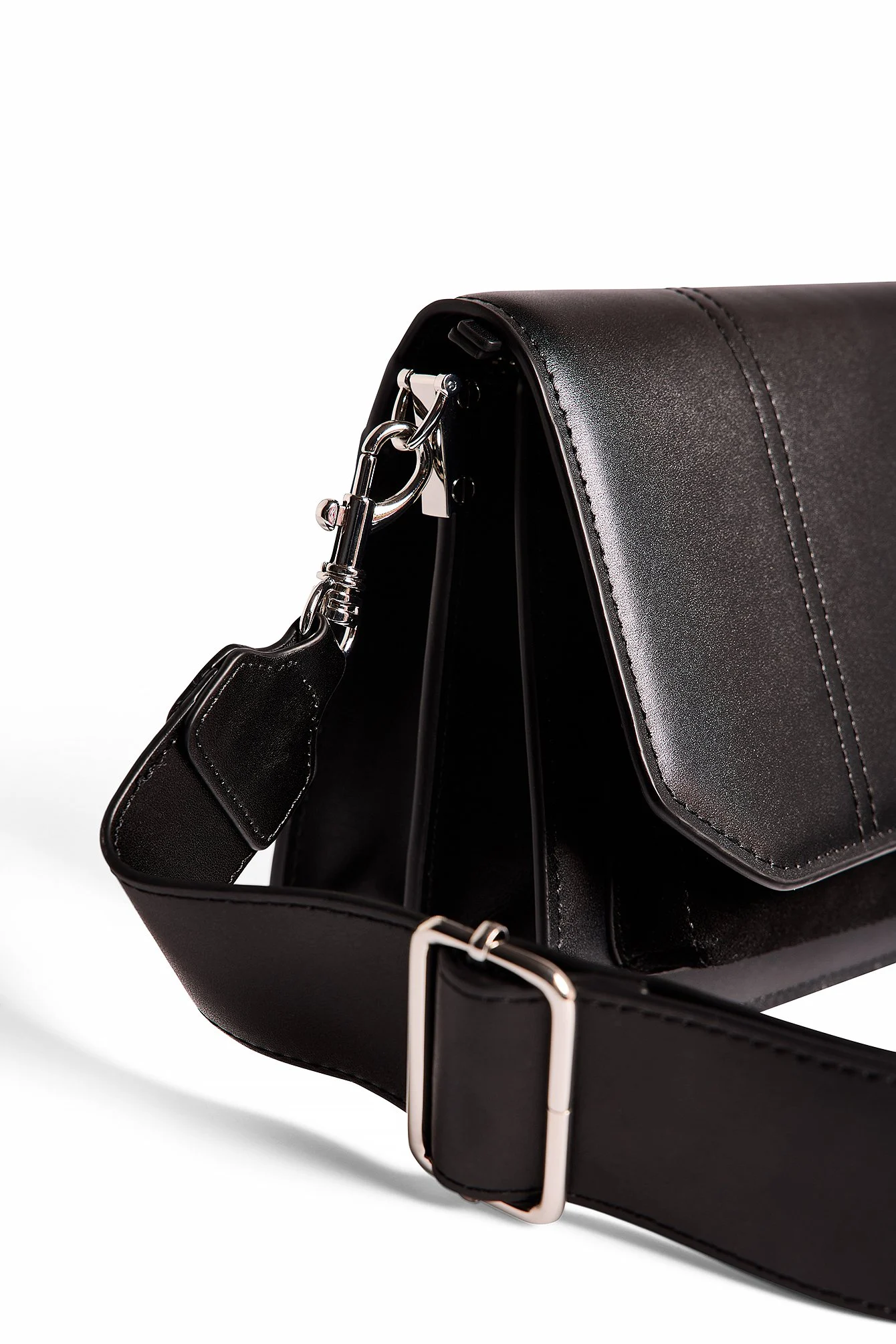 Leder-Schultertasche mit Taschen
