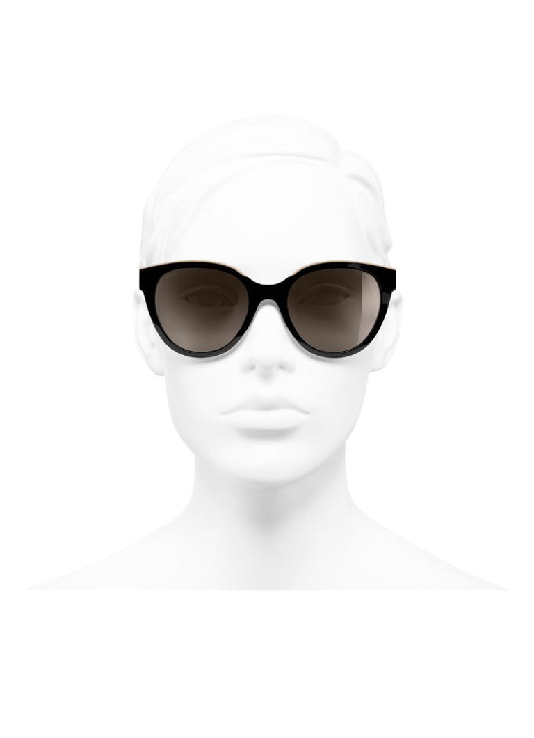 Ochelari de soare Chanel în formă de fluture