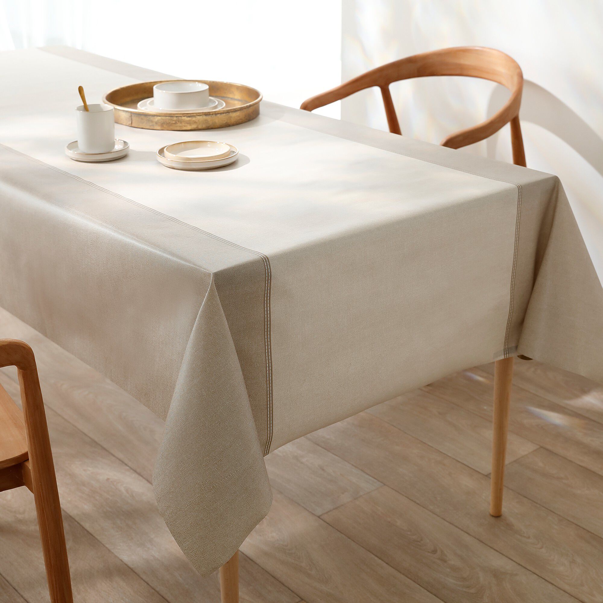 Nappe toile cirée imprimée faux-uni