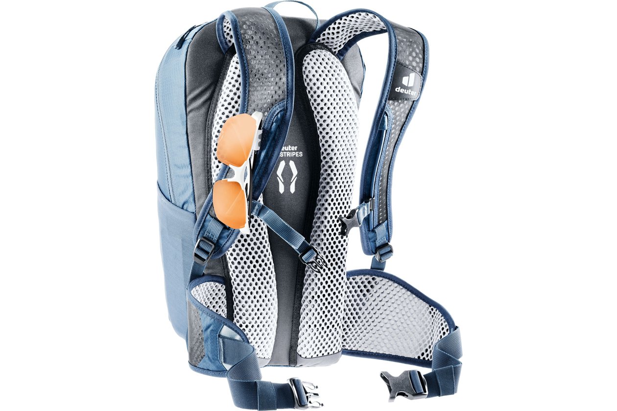 deuter Race X