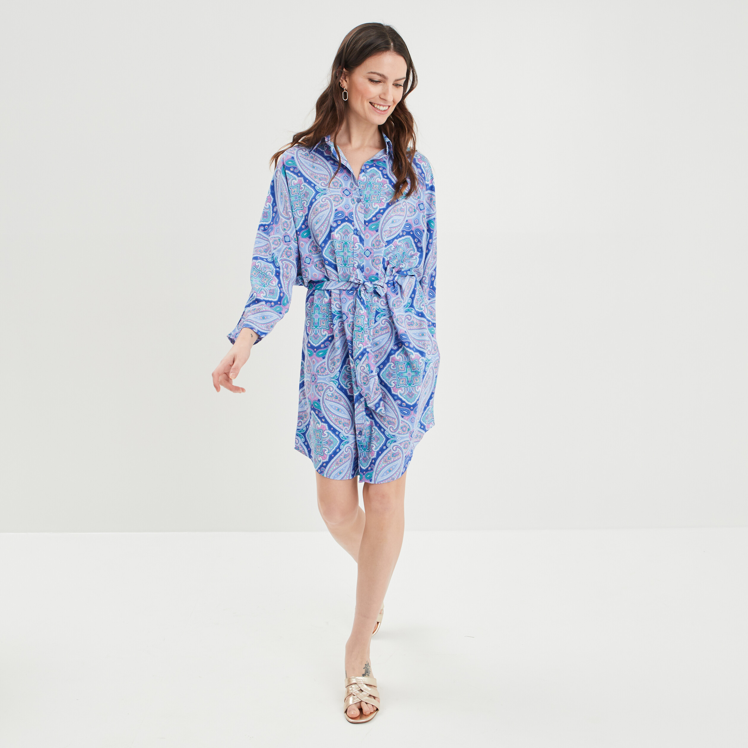 Robe chemise droite fluide ceinturée bleu femme | La Halle