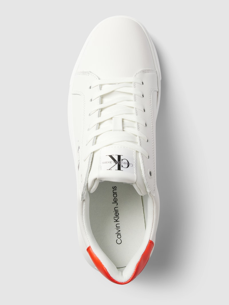 Sneaker mit Label-Details Modell 'CHUNKY' in weiss