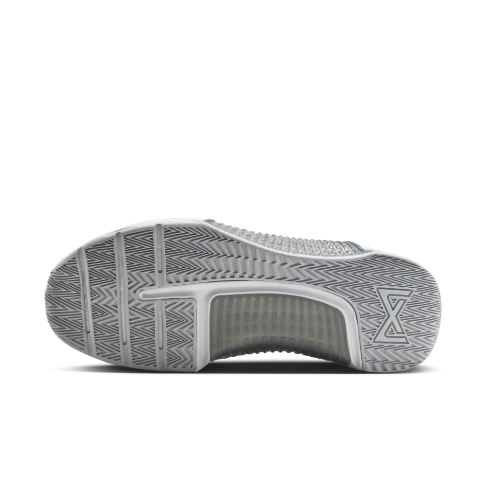 Nike Metcon 9 DZ2617-002 / grau