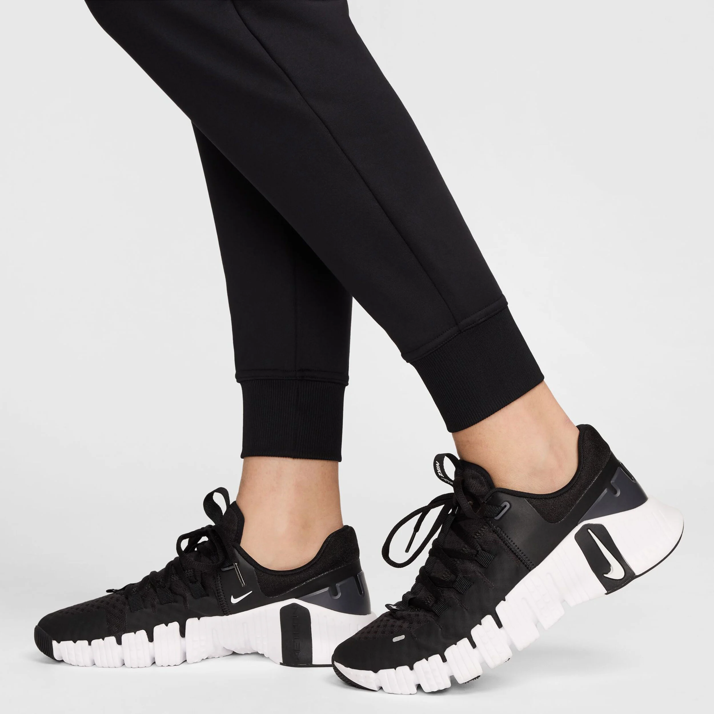 One Therma-Fit Trainingshose Damen - Schwarz