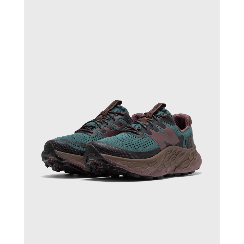 New Balance Fresh Foam More v3 Trail MTMORNAC / schwarz