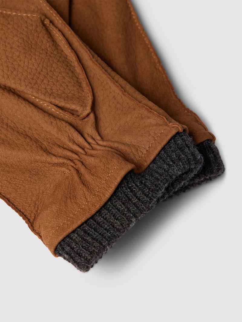 Handschuhe aus Leder in cognac