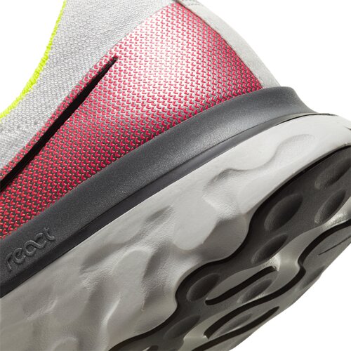 HERREN LAUFSCHUHE 