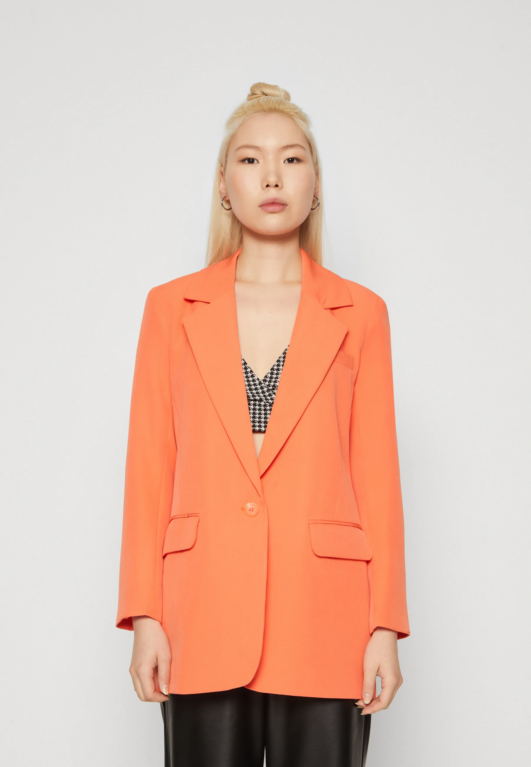 ONLY ONLLANA BERRY BLAZER - Abrigo corto