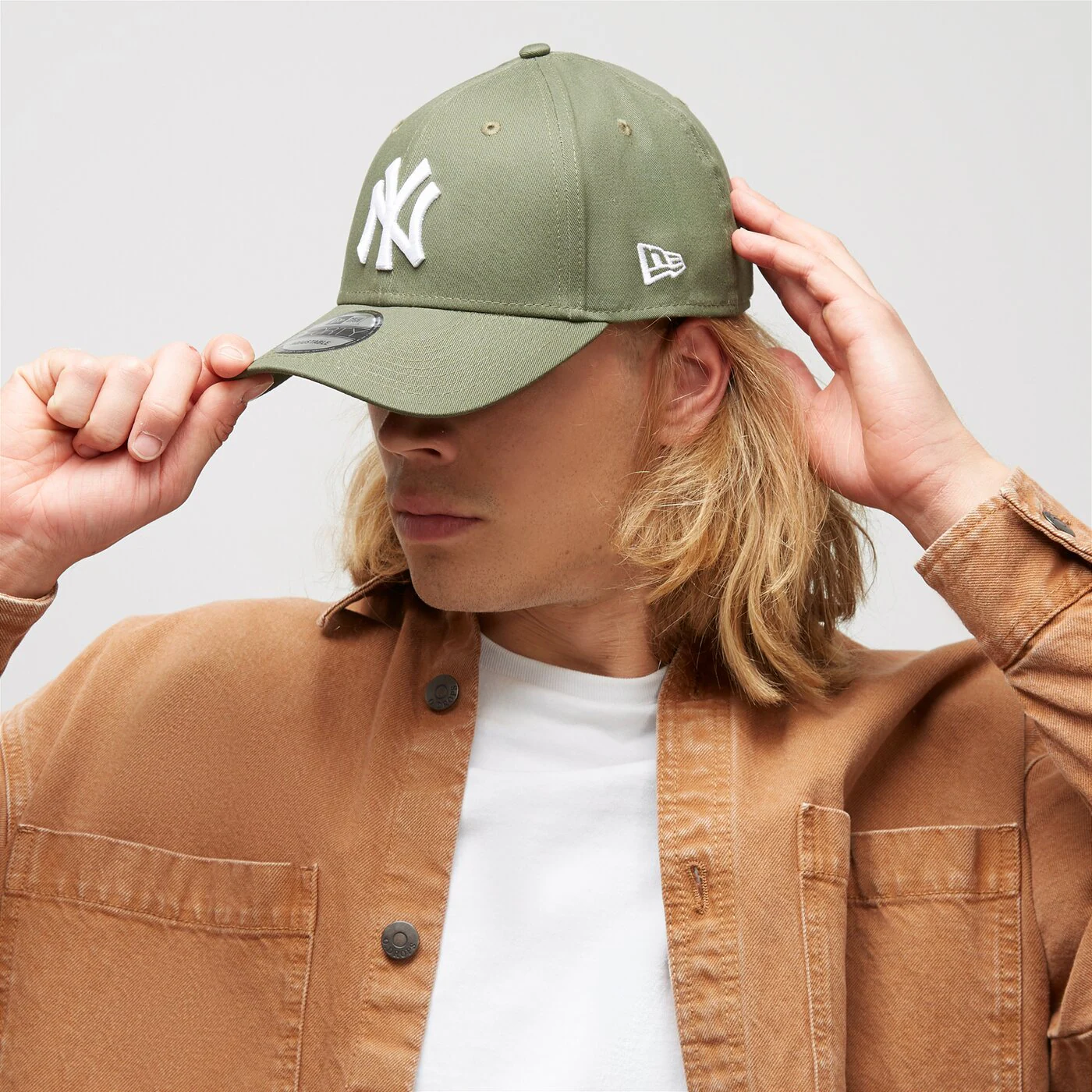 NEW ERA MÜTZE LEAGUE ESSENTIAL 9FORTY NYY KHAKI NEW YORK YAN Khaki