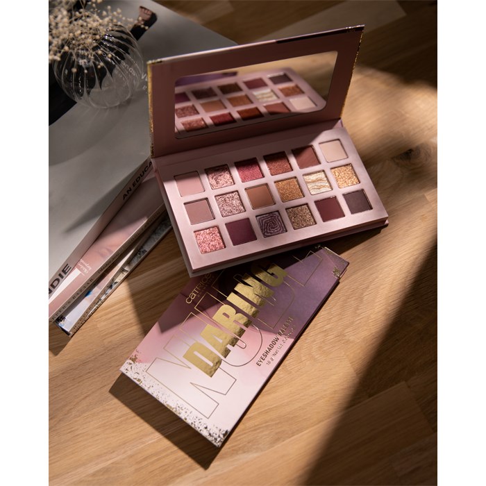 Daring Nude Eyeshadow Palette