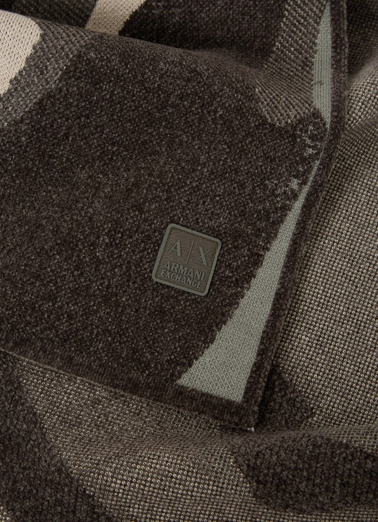Armani Exchange šalle ar kamuflāžas apdruku no kokvilnas maisījuma 140 x 30 cm