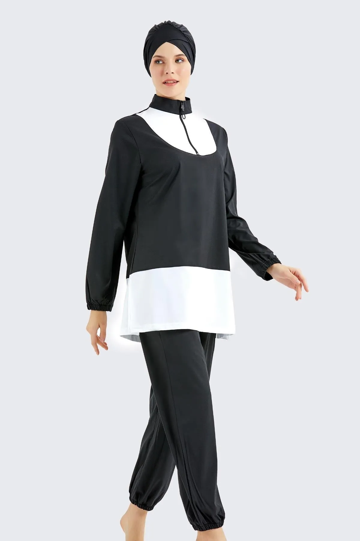 C&City  Vollständig bedeckter 4-teiliger Hijab-Badeanzug 4130 Schwarz/Weiß