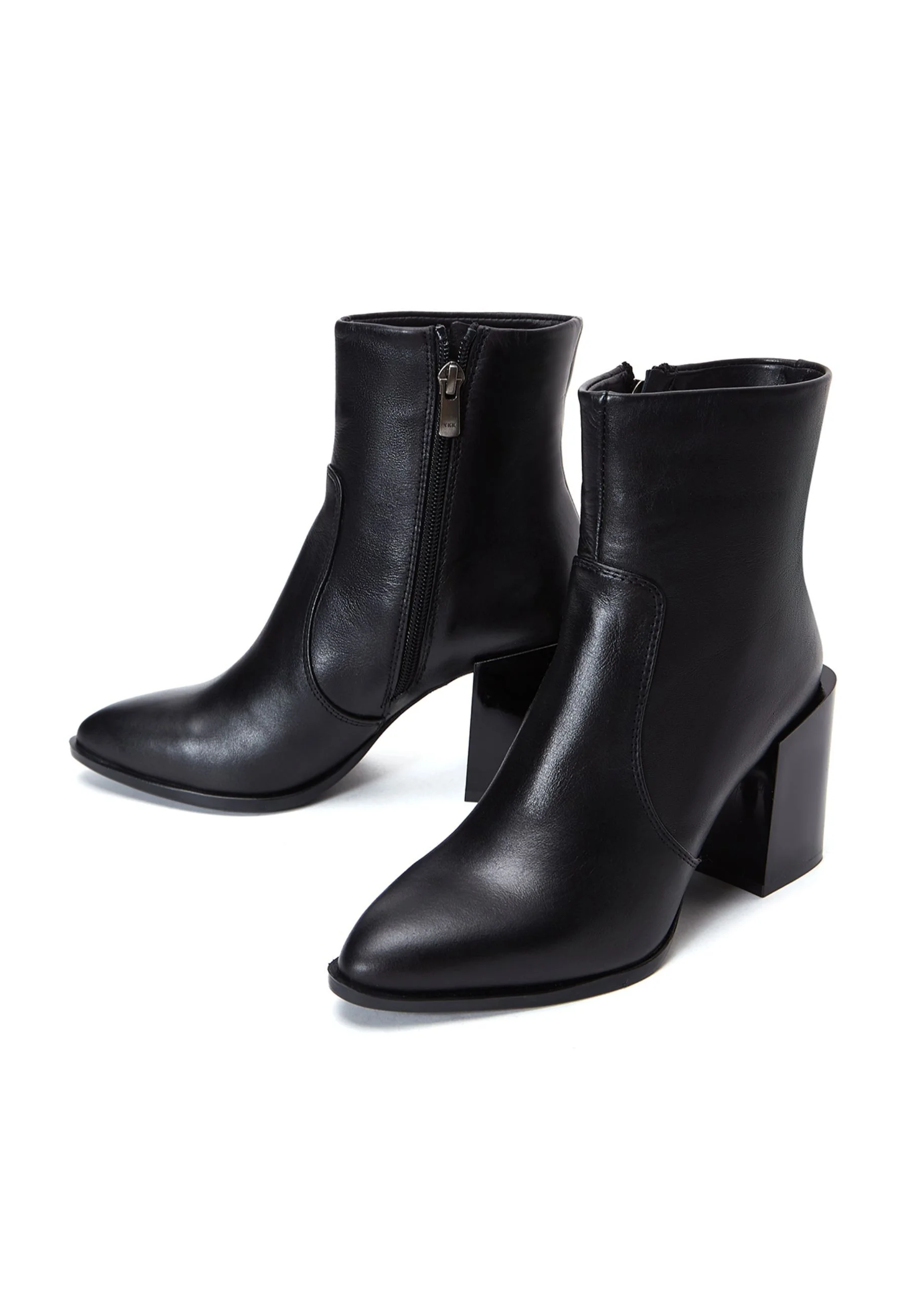 Botines Derimod
