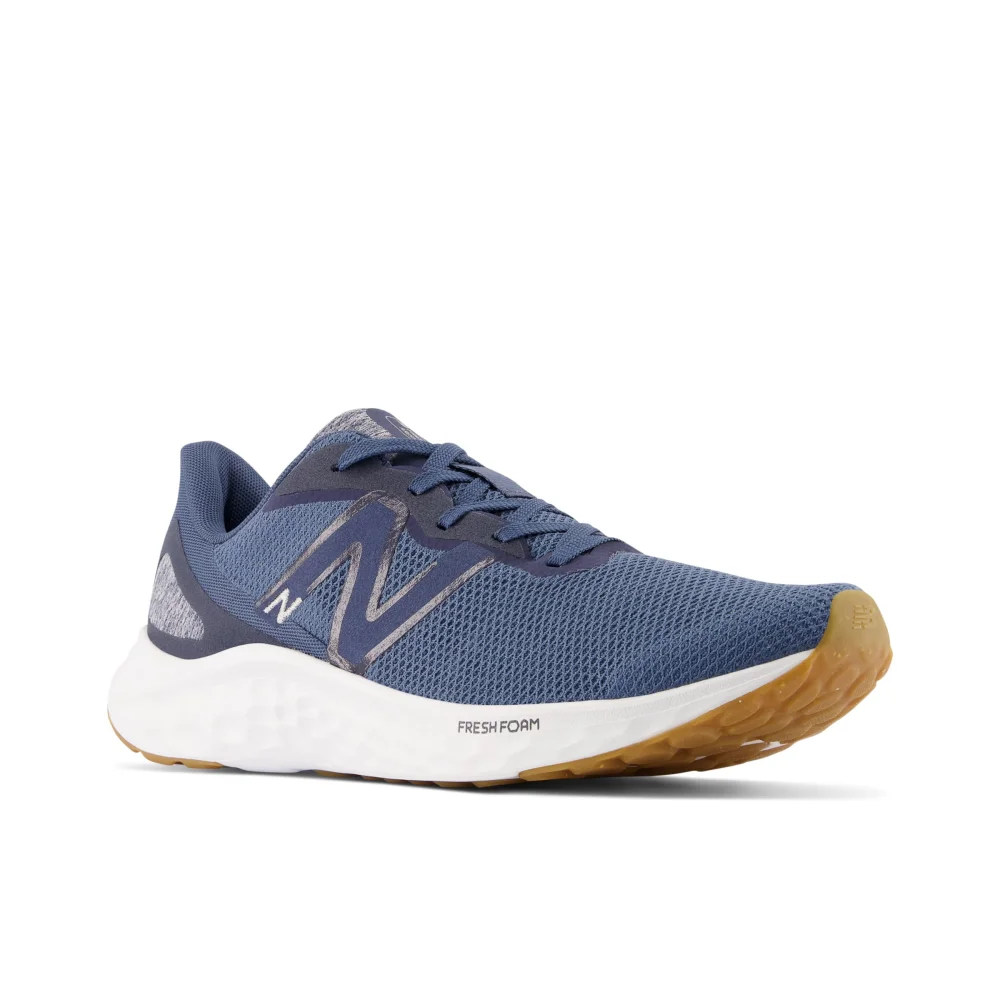 New Balance Fresh Foam Arishi v4 MARISEB4 / blau