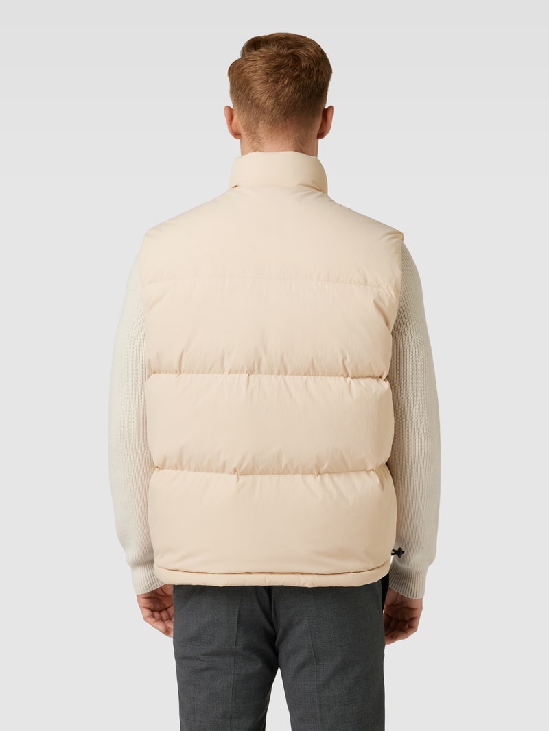 Daunenweste mit Label-Detail Modell 'BIRONTINO' in beige