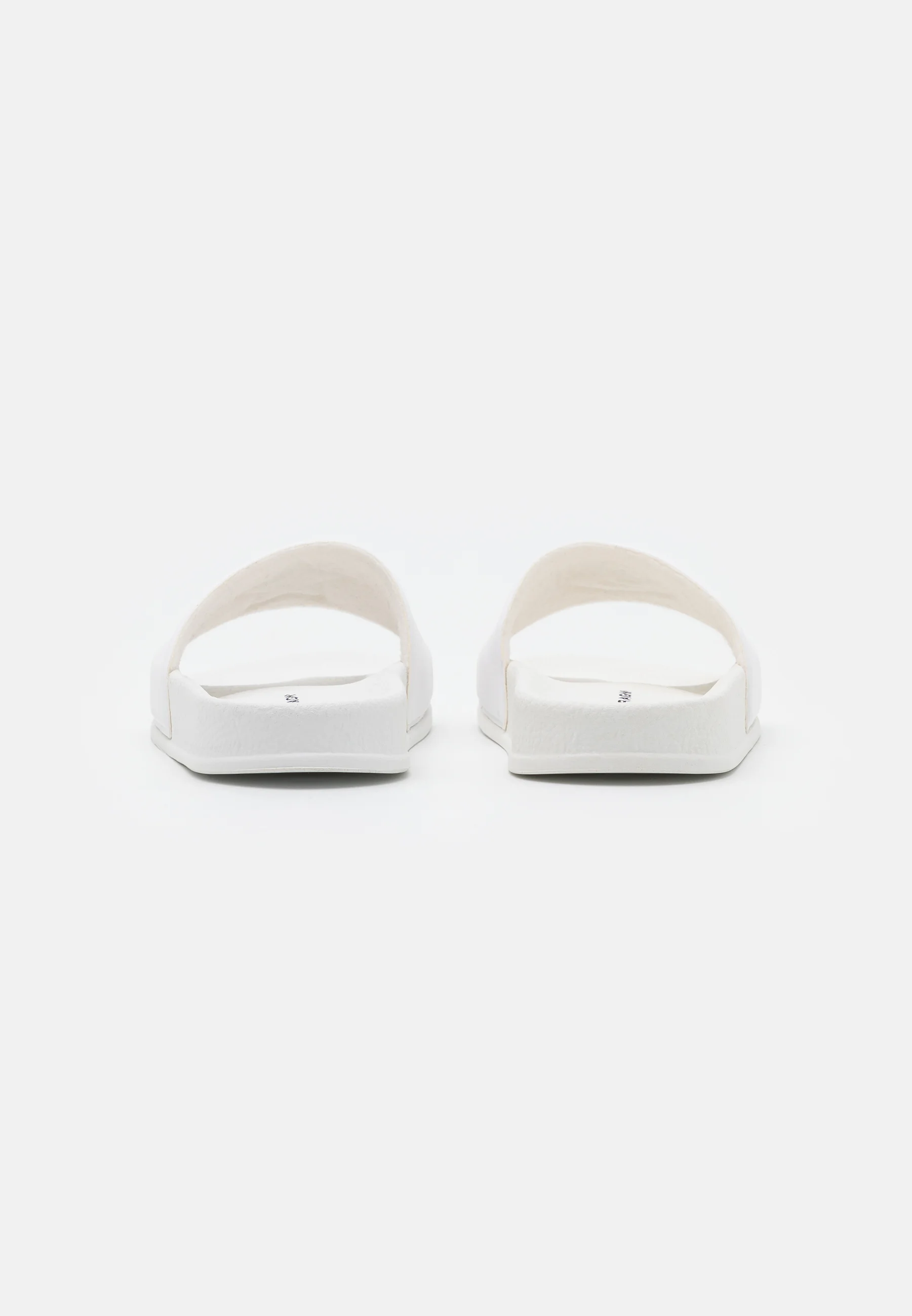 CHIARA FERRAGNI SLIDER - Pantuflas