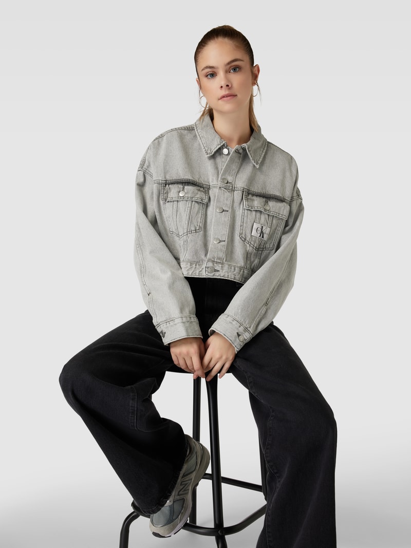 Cropped Jeansjacke im Oversized-Look in hellgrau