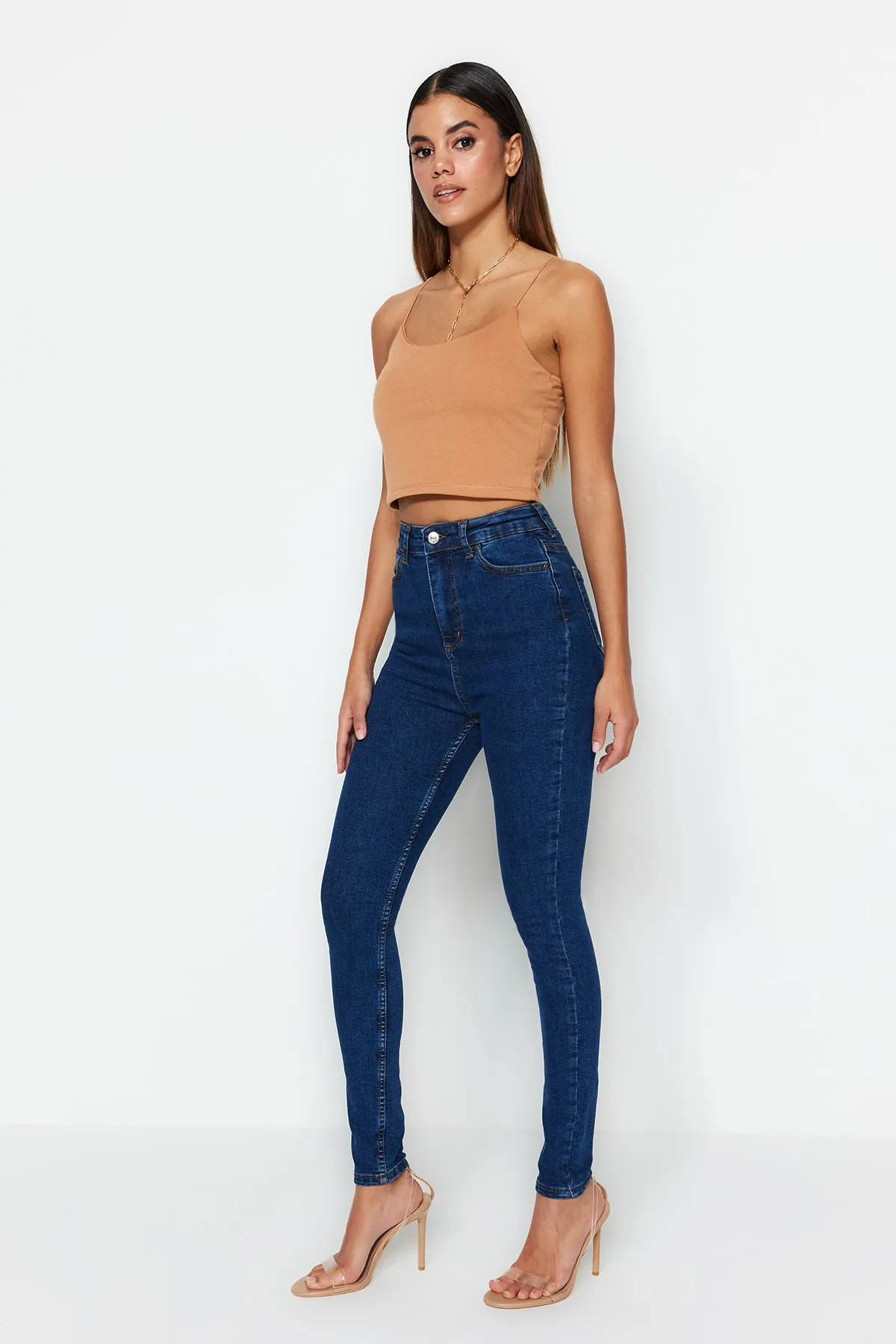 Trendyol Collection  Dunkelblaue Skinny Jeans mit hoher Taille TWOSS23JE00075